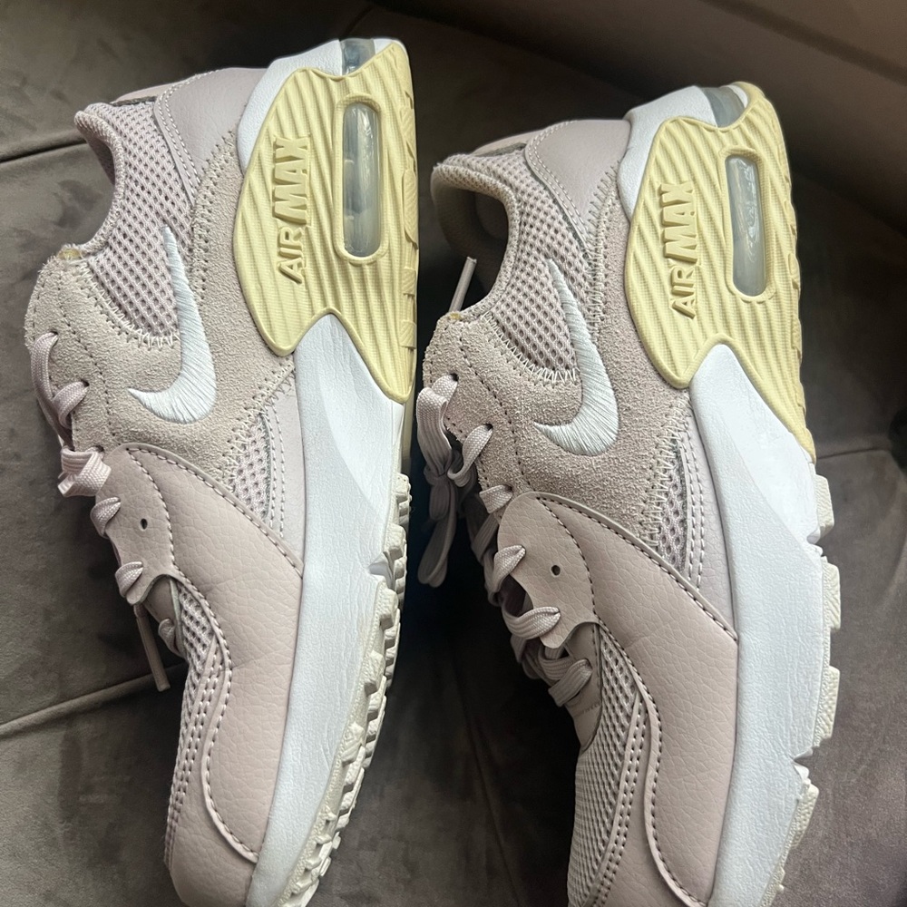 Nike Air Max Women's Sneakers - Cream and Yellow